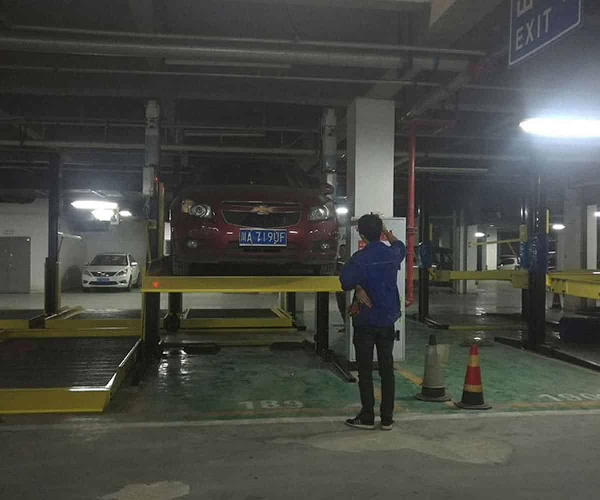 雙層升降橫移機械式立體停車設備租用.jpg